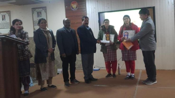 National level declamation competition organized at Laureate Pharmacy Institute