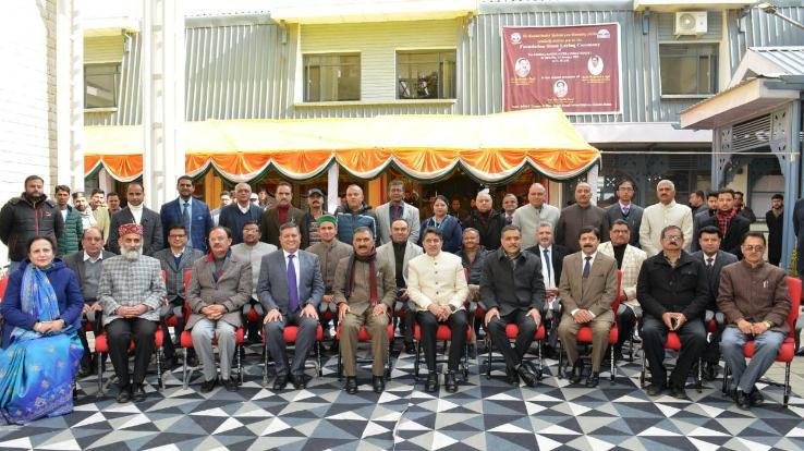 The Chief Minister laid the foundation stone of Girls Hostel of Himachal Pradesh Law University