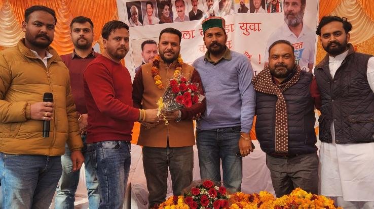 Youth Congress busy preparing for Bharat Jodo Yatra in Indora