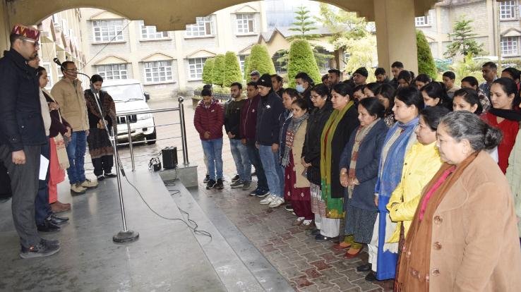 Tribute to the memory of Mahatma Gandhi and immortal martyrs