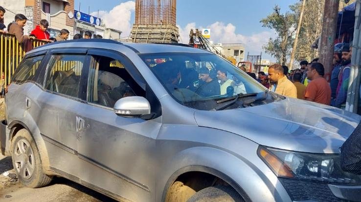 Police caught vehicle in Narcotics case