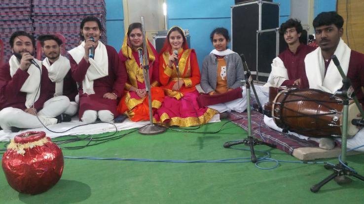 जिला स्तरीय युवा उत्सव का आयोजन किया