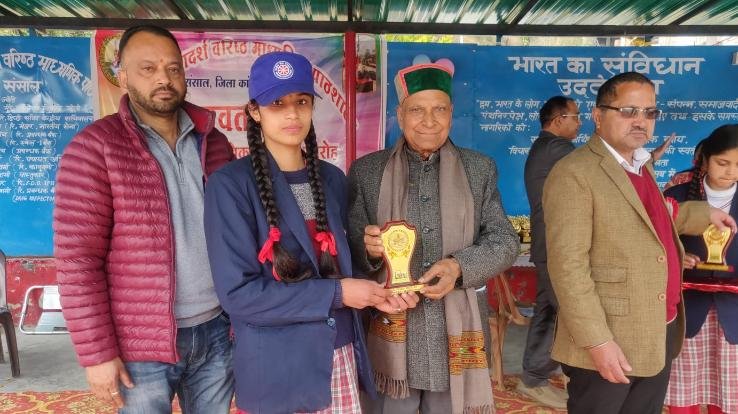 Providing the best facilities in educational institutions is the priority of the government - Kishori Lal