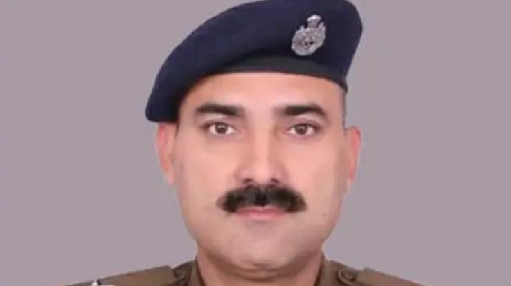 Hamirpur's Anoop Kumar Sharma will get excellent service medal for better services