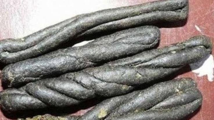 8.22 grams of chitta caught from a person during the block, case registered