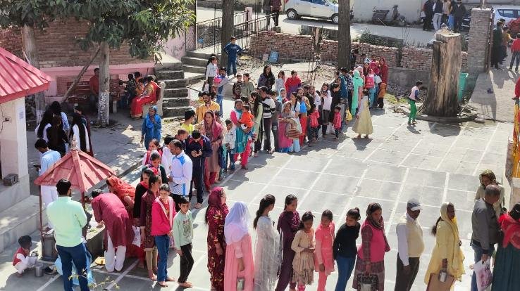 Mahashivaratri festival celebrated with pomp in the areas of Darlaghat