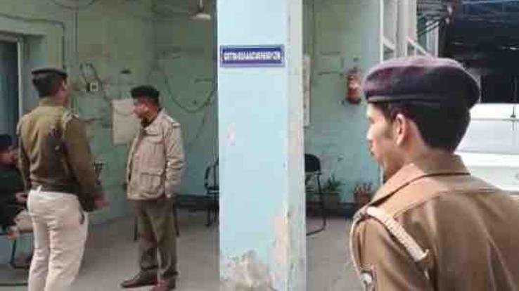 Income tax raid in Uflex packaging company in Baddi, team searching records, office sealed