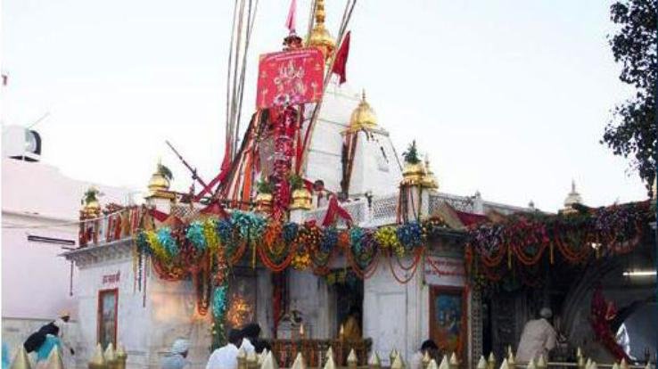 श्री नैना देवी जी में नववर्ष मेले के दौरान कानून व्यवस्था बनाए रखने के लिए अधिकारी नियुक्त