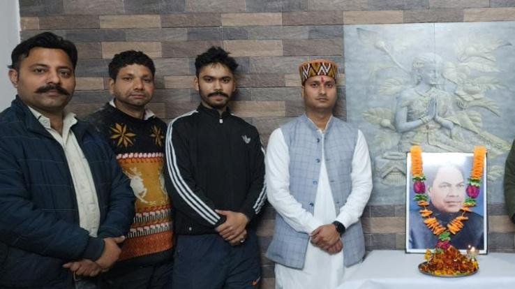 Narayan Chand Parashar's talent should be installed in Mini Secretariat