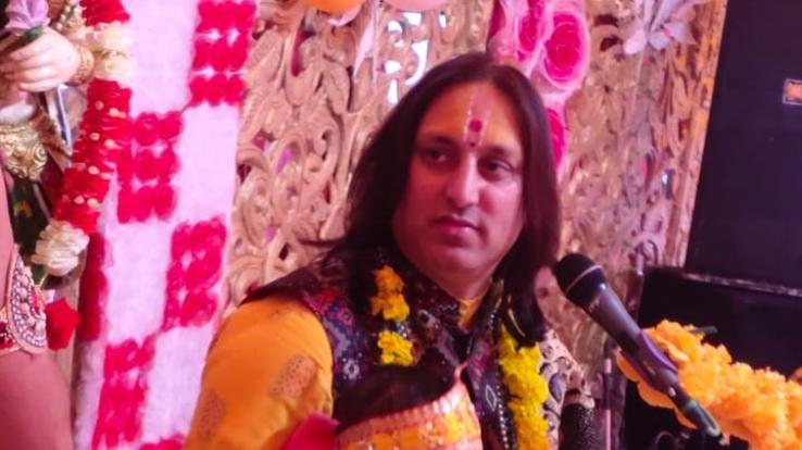 Lord Shri Krishna always fulfills all the wishes of his devotees - Acharya Hariji Maharaj