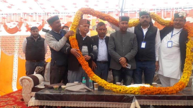 MLA Sultanpuri inaugurated the road and laid the foundation stone of the stadium in Pattabarabari Panchayat