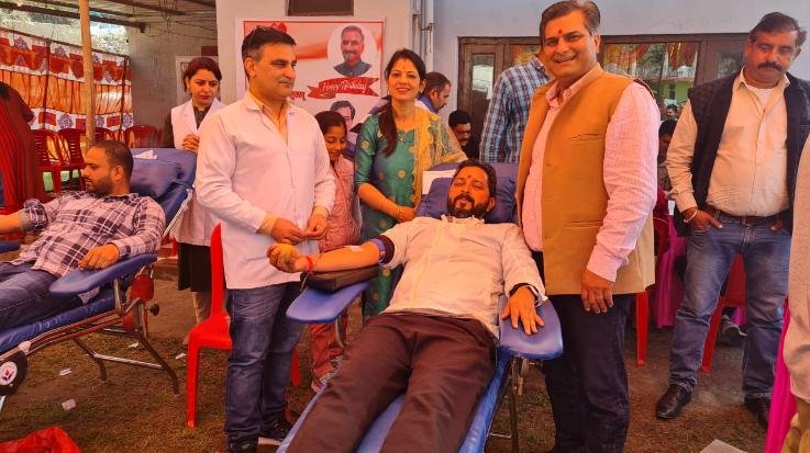 Hamirpur: The Chief Minister has created a place in the hearts of the people of the state: Dr. Pushpendra Verma