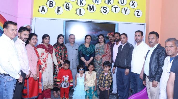 Solan: Inauguration of pre primary smart class room in Central School Ambota