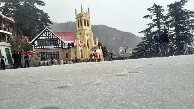Shimla: The weather changed in Himachal, gardeners and farmers worried