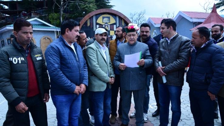  Shimla: Panchayat Secretaries submitted memorandum to the Speaker