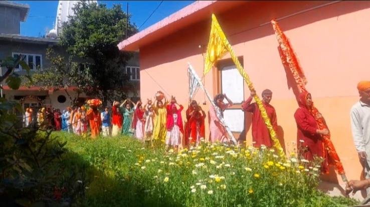  Kangra: Seven-day Shrimad Bhagwat Mahapuran Katha begins in Zamanabad