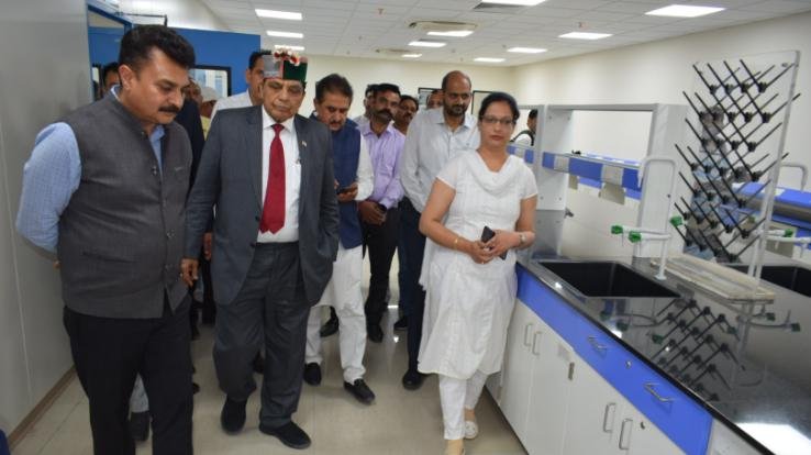 Baddi: Complete the work of state's first drug testing laboratory in a month: Dr. Shandil