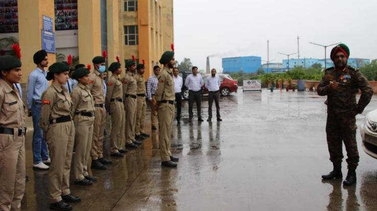Baddi: Colonel VS Panag explained the objectives of NCC at IEC University