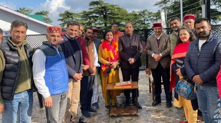 Shimla: After the victory, Rachna expressed gratitude to Leader of Opposition Jairam and the voters.