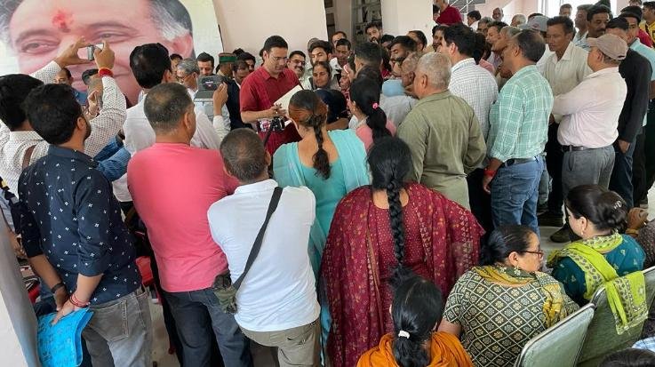 Nagrota Bagwan: RS Bali listened to the problems of people in OBC Bhavan