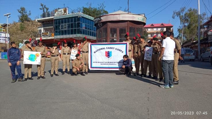 Solan: NCC cadets take out rally on plastic ban in Wakhnaghat