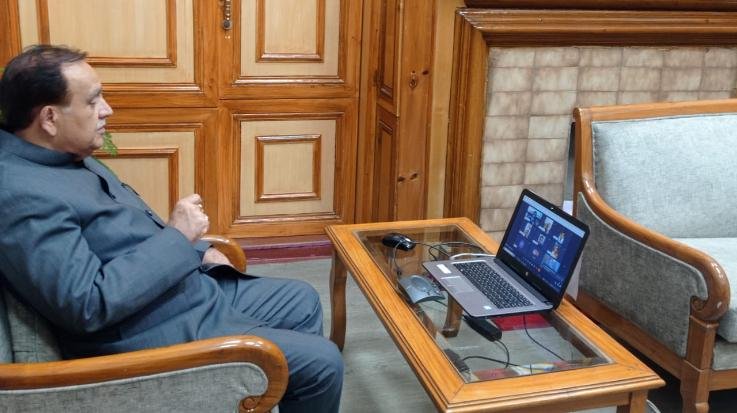 Assembly Speaker interacted with the contestants participating in the children's session