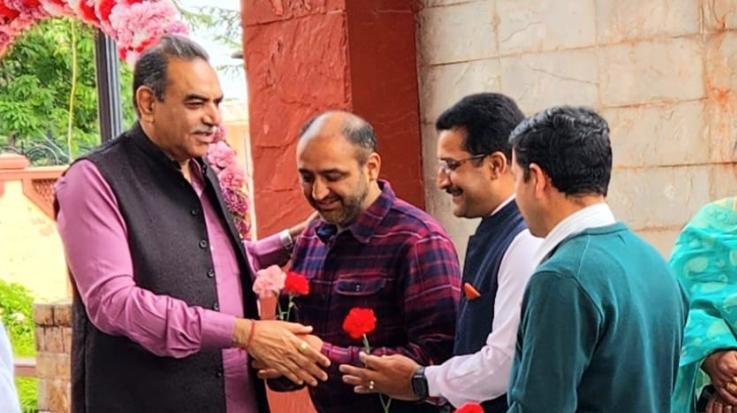 शिमला : पीटरहॉफ पहुंचे भाजपा प्रदेश सह प्रभारी संजय टंडन