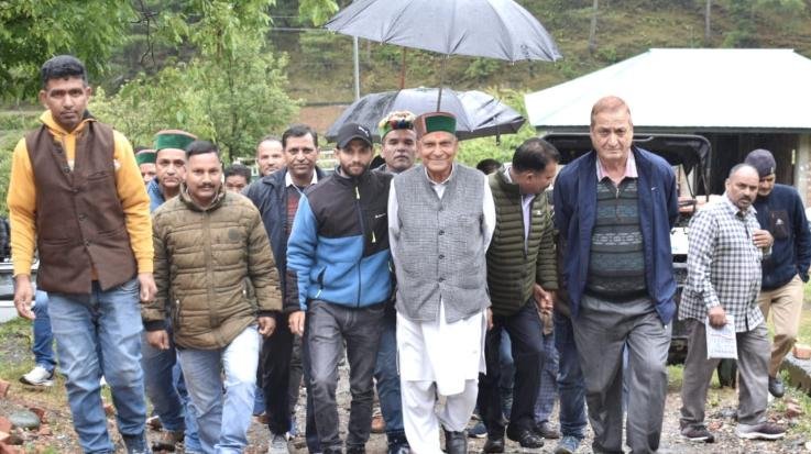 Baijnath: Lack of funds will not come in the way of Chhota Bhangal's development: Kishori Lal 111