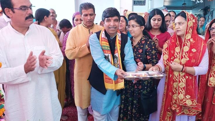 Rakkar: Not knowing his self-strength, man stumbles by becoming a slave of the mind: Atul Krishna Maharaj