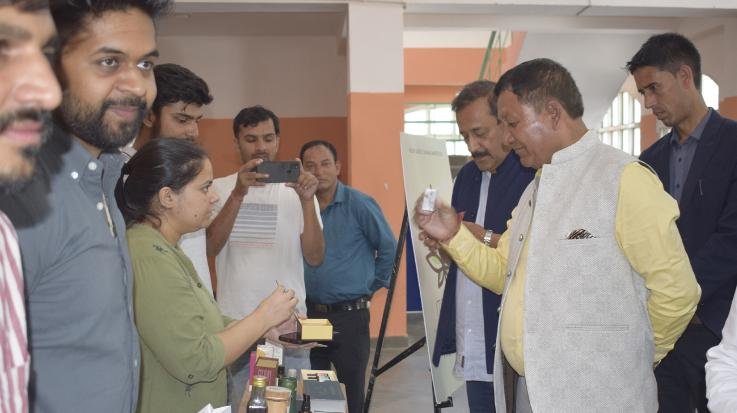 Dharamshala: Will make an effective policy by taking people's opinion on legal cultivation of cannabis: Negi