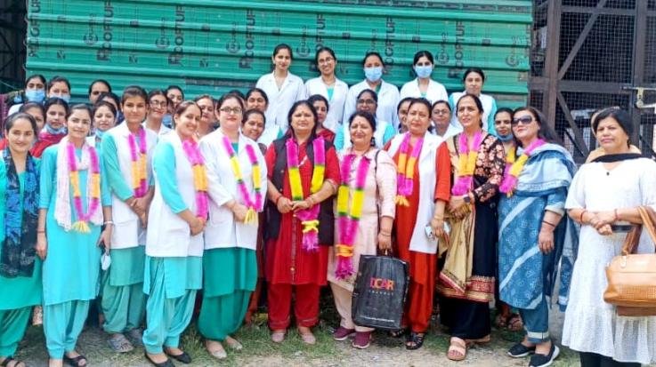  Kamlesh Sharma became the President of Dr. Yashwant Singh Parmar Medical College Nahan Nursing Association