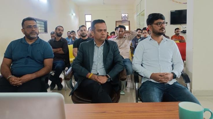 Solan: Youth should stay away from drugs for building a good society: Prashant Singh Negi