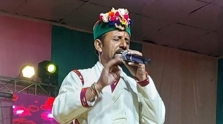 Sirmaur: Kishan Verma selected as A grade artist in All India Radio