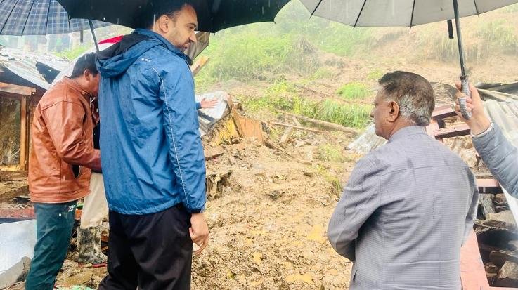 Shimla: MLA Rathore reached Panewali village, gave immediate relief to the victim's family