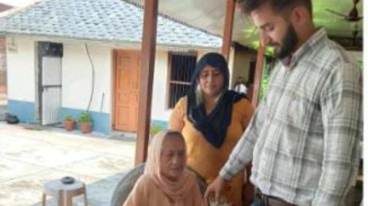 Dehra: Department of Posts gave pension to Krishna Devi at home