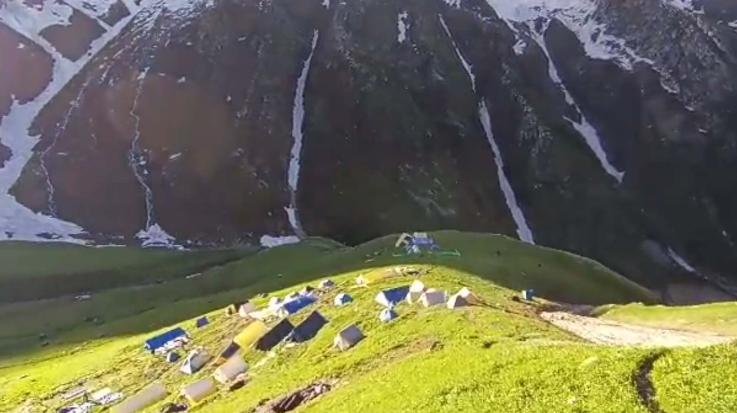 Shrikhand Mahadev Yatra: Removed the base camp made for the devotees, sent all the devotees back