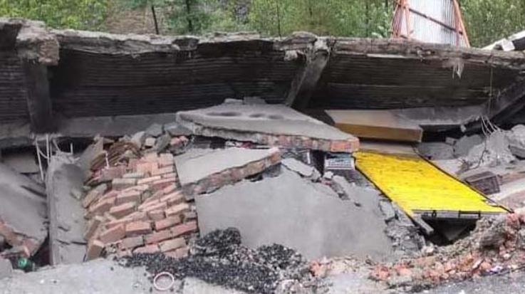 Shimla: Debris fell on the house in Kotkhai, Nepali couple died