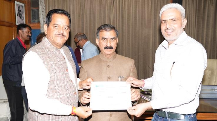 Contribution of three crore rupees to the Chief Minister's Relief Fund