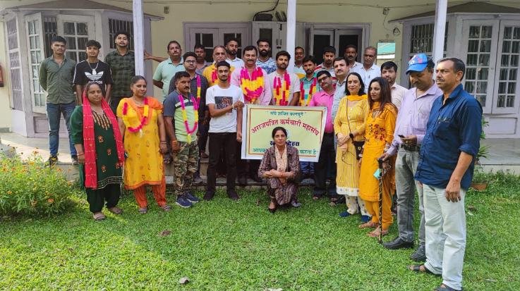 Dehra: Vijay Ashraf became the president of Non-Gazetted Employees Federation Dehra