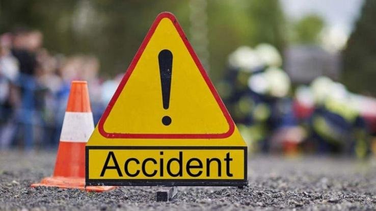  Jwalamukhi: One injured in a collision between two vehicles in Dhanot