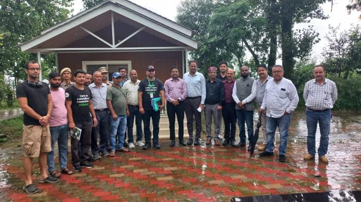 Baijnath: Collector visited Beed Billing