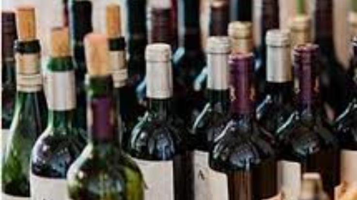  Dehra: 11 bottles of English liquor recovered from Dhaba, case registered
