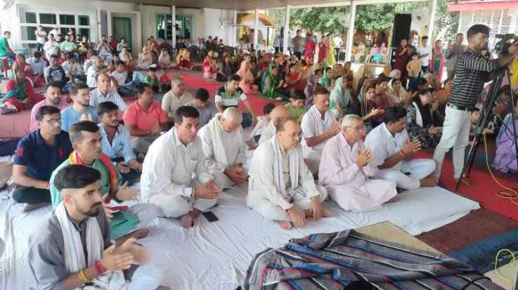 Indora: Bhagwat Katha organized in Shiv Mandir Kathgarh 111