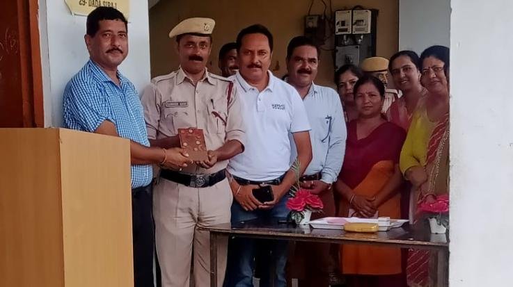 Fire department gave fire extinguishing training to school children