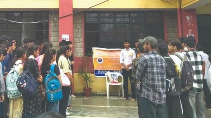 Dharamshala: ABVP pays tribute to the policemen who were martyred in Teesa