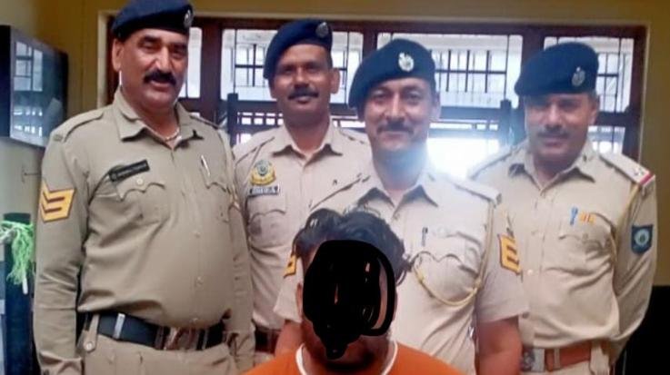 SIU team of Solan police caught chitta supplier from Zirakpur, Punjab