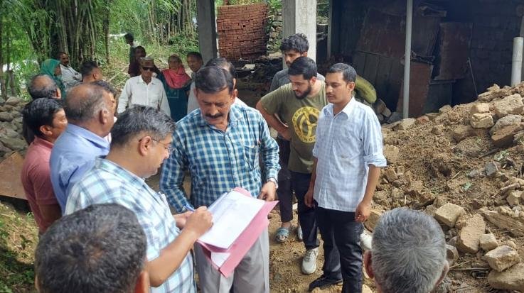 Palampur: Government with people in disaster: Ashish Butail