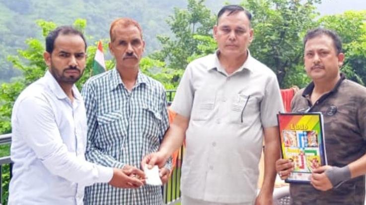 Kasauli: Administration provides immediate relief to rain affected families in Banoi