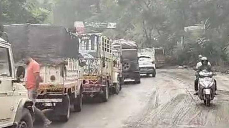 Kullu-Mandi NH closed again near Pandoh Dam, more than 1000 vehicles stuck on both sides