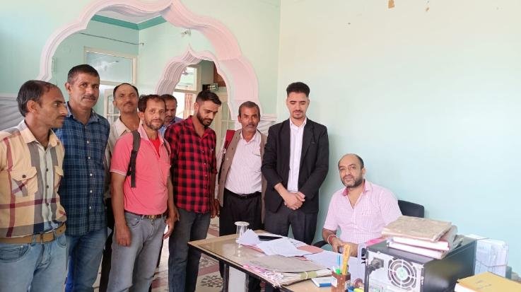 Solan: CITU sent memorandum to Dr. Dhaniram Shandil through Labor Welfare Officer